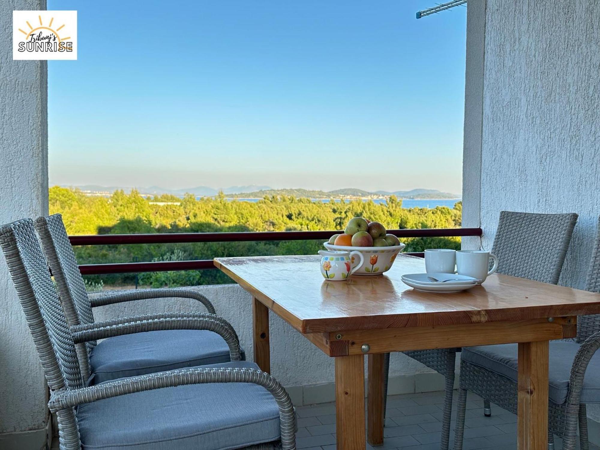 Tribunj Sunrise Apartment ภายนอก รูปภาพ